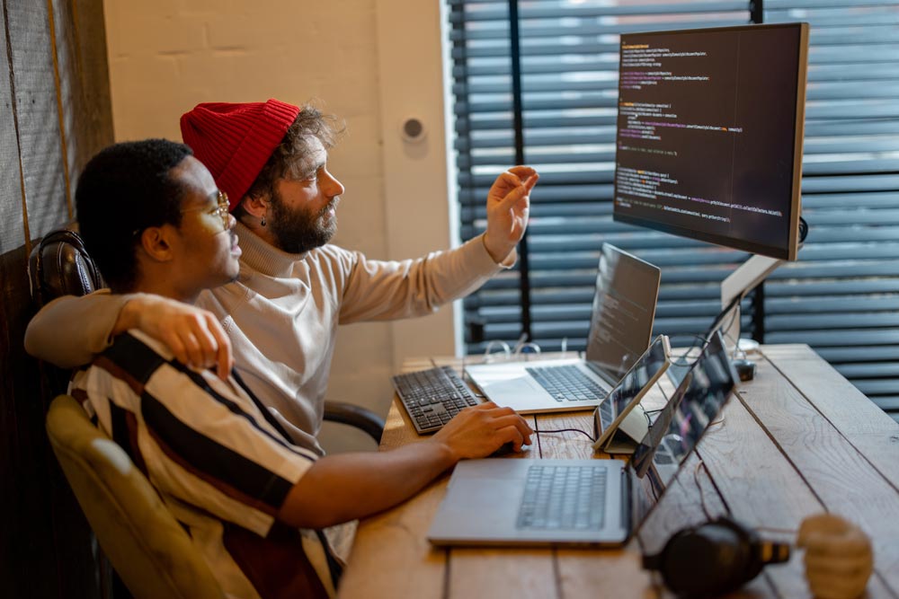 Djobzy | How to Become a Computer Programmer: A Step-by-Step Guide 2024